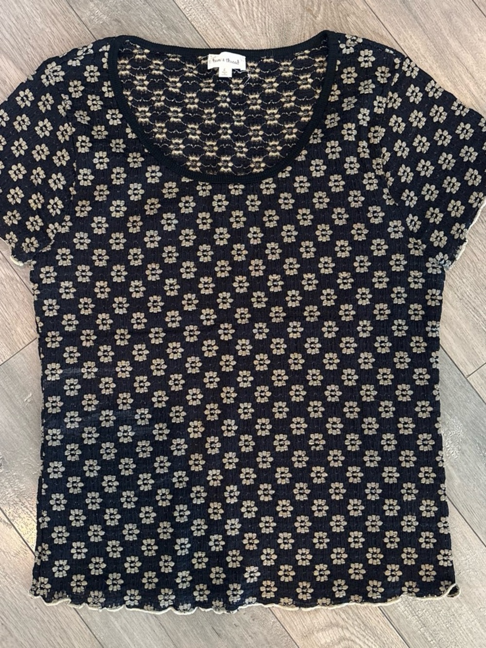 Black and Cream Floral Knit Short-Sleeve Shirt